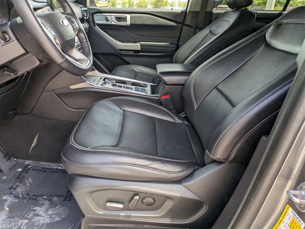 Used 2023 Ford Explorer Limited image 25