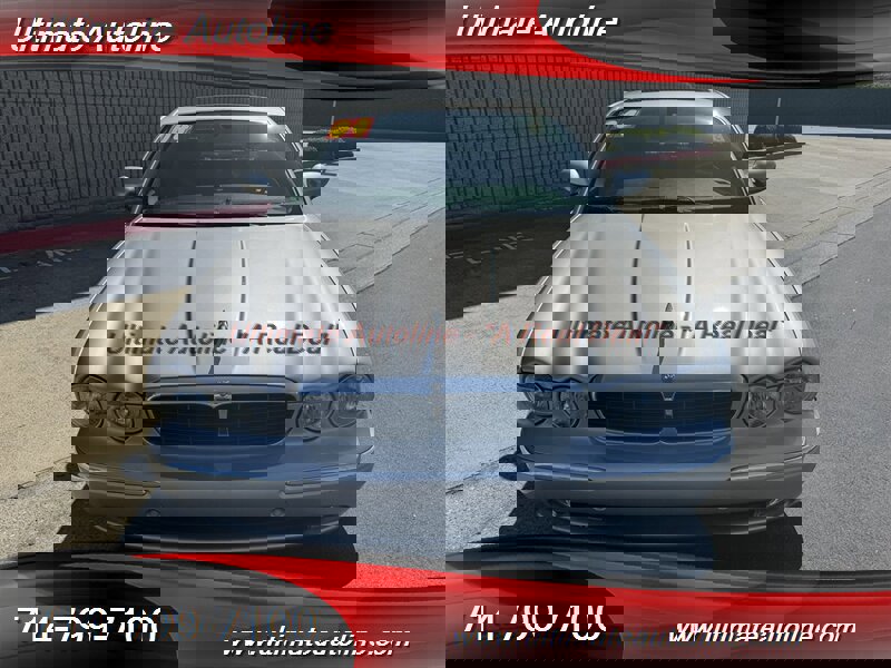 Used 2004 Jaguar XJ8 image 2