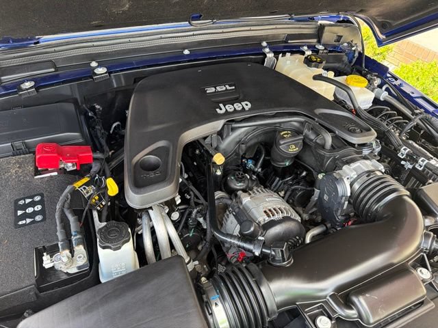 Used 2020 Jeep Wrangler Unlimited Sport S AWD/4WD image 16