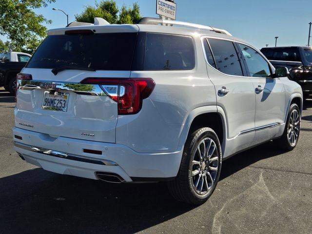 Used 2023 GMC Acadia Denali AWD/4WD image 4