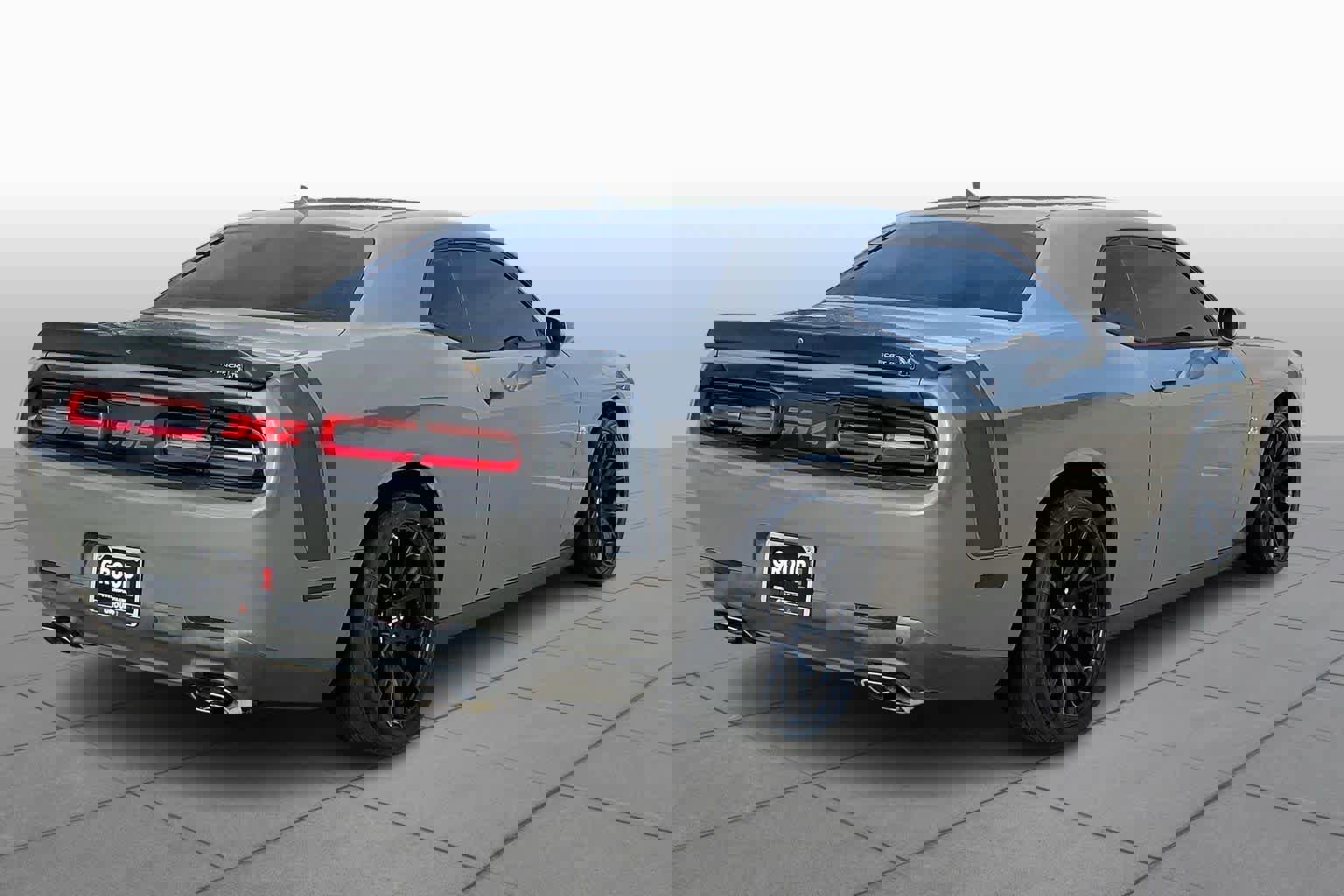 Used 2017 Dodge Challenger R/T Scat Pack w/ Dynamics Package image 11