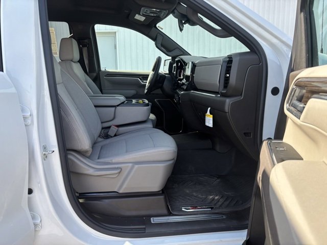 New 2026 Chevrolet Silverado 1500 LT image 17