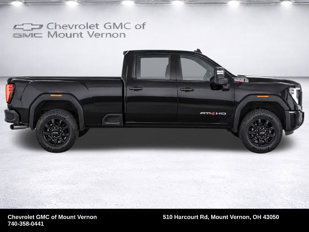 Used 2024 GMC Sierra 2500 AT4 AWD/4WD image 9