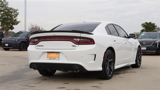 Used 2023 Dodge Charger R/T w/ Blacktop Package image 9