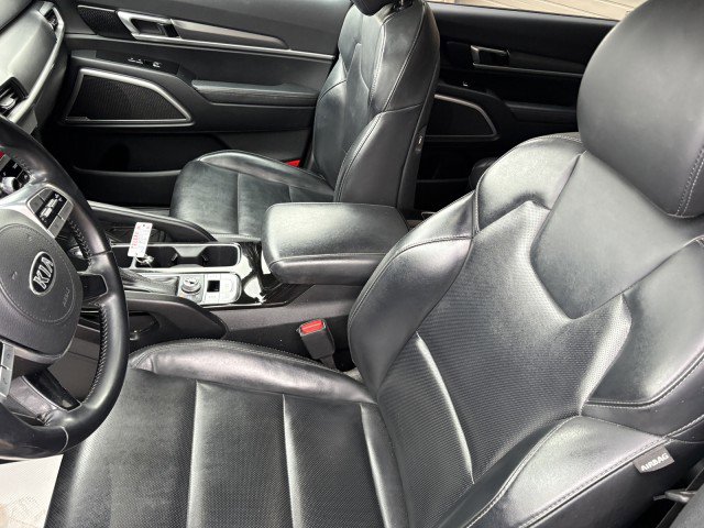 Used 2020 Kia Telluride S w/ S 8 Passenger Seating Package image 15