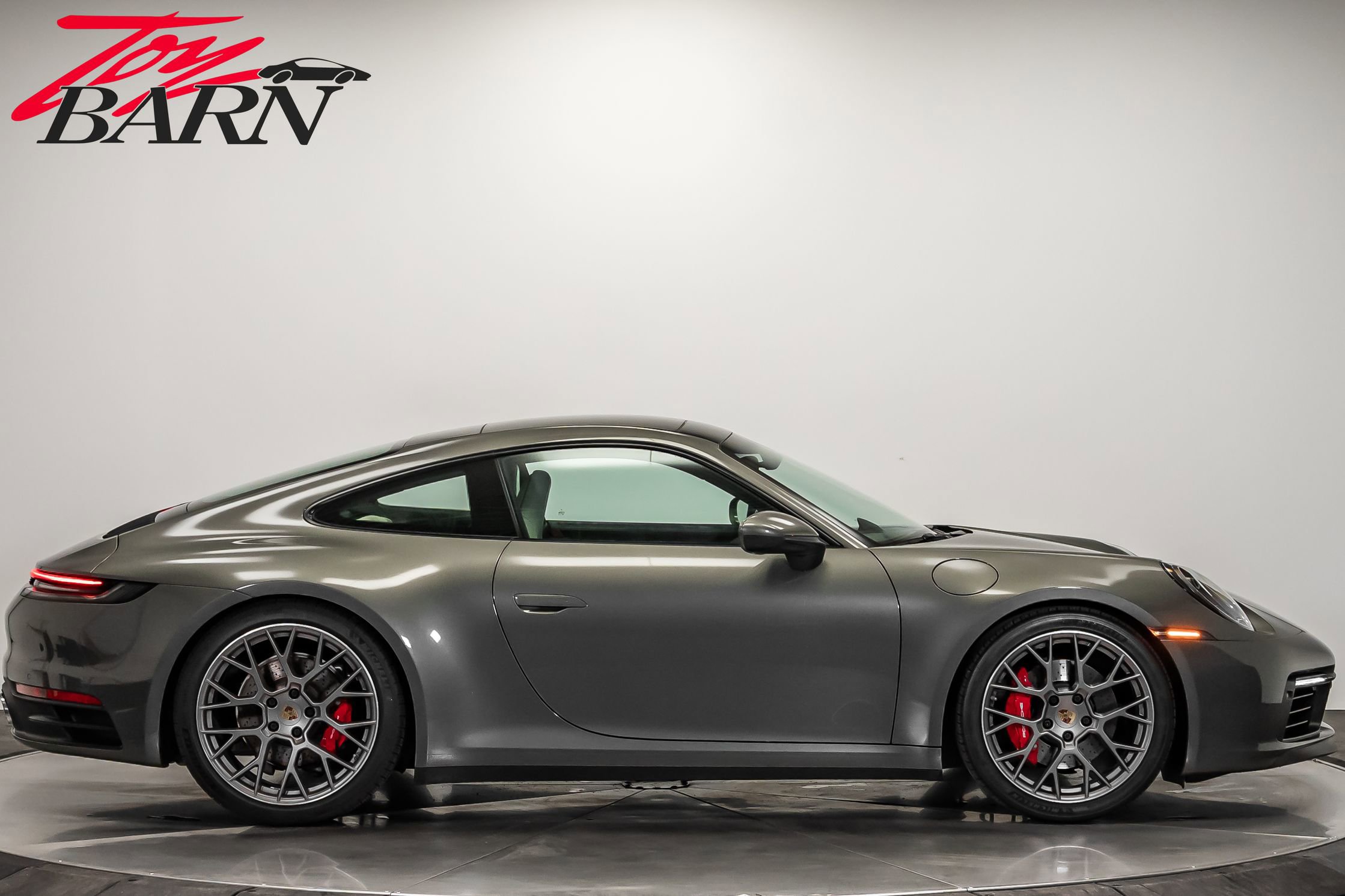 Used 2020 Porsche 911 Carrera S image 6