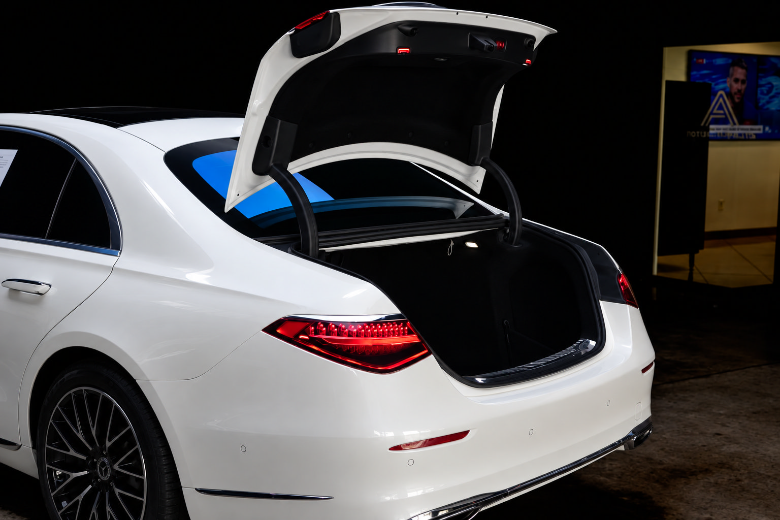 Used 2022 Mercedes-Benz S 580 4MATIC Sedan image 13
