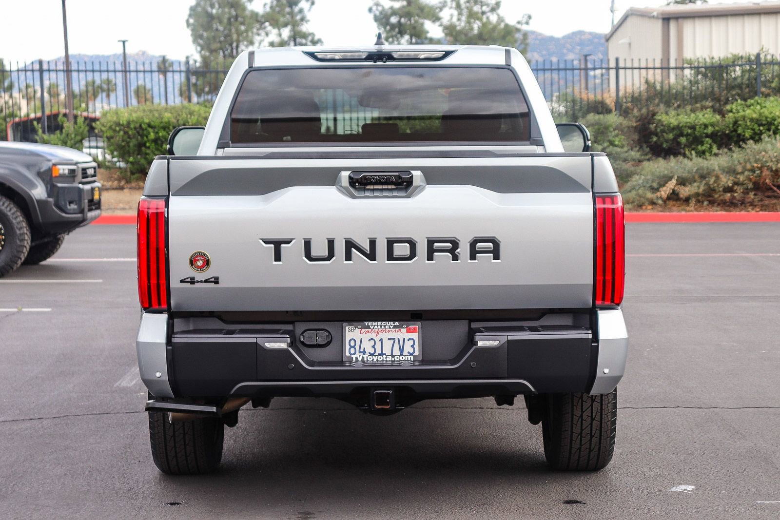 Used 2024 Toyota Tundra Limited AWD/4WD image 6