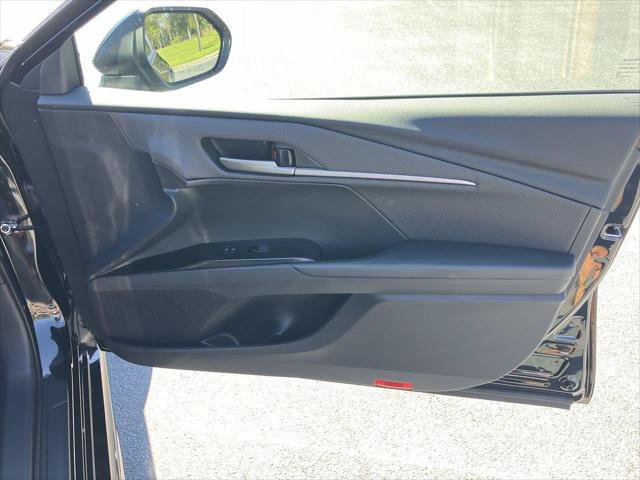 Certified 2026 Toyota Camry SE FWD image 29