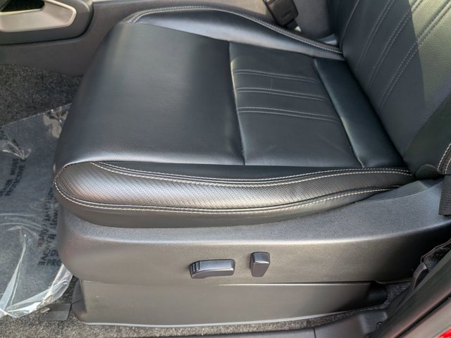 Used 2022 Nissan Frontier SV w/ SV Premium Package RWD image 10