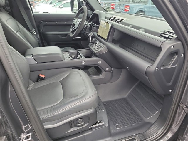 Used 2024 Land Rover Defender 110 Carpathian Edition image 16