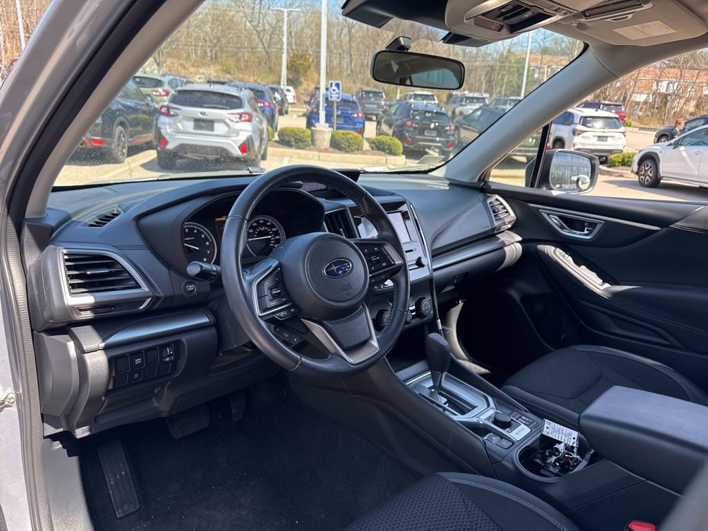 Used 2023 Subaru Forester Premium image 11