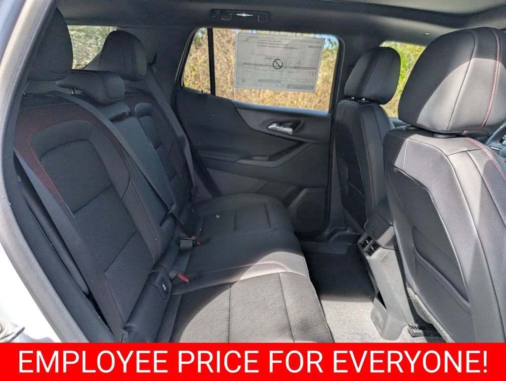 New 2026 Chevrolet Equinox RS w/ Safety and Technology Package FWD image 17