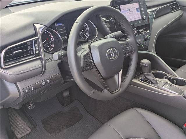 Used 2024 Toyota Camry SE w/ Convenience Package FWD image 10