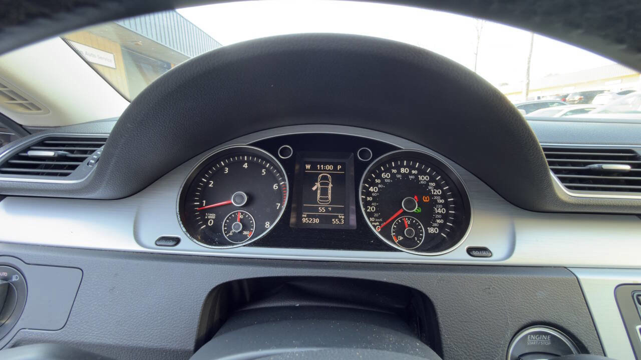 Used 2014 Volkswagen CC Sport image 45