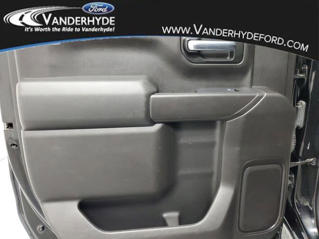 Used 2020 Chevrolet Silverado 1500 LT w/ All-Star Edition image 10