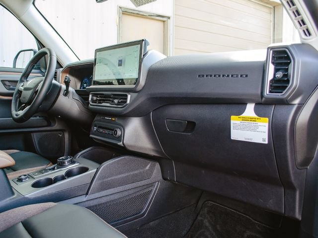 New 2025 Ford Bronco Sport Outer Banks w/ Outer Banks Tech Package+ AWD/4WD image 35