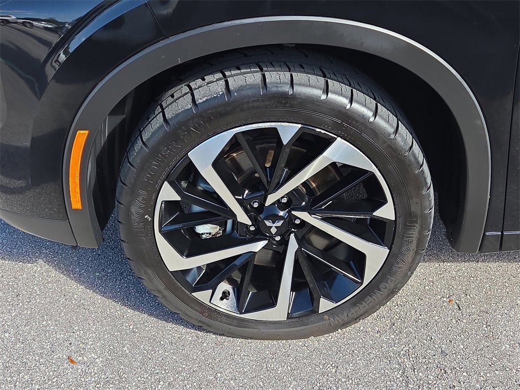 Used 2022 Mitsubishi Outlander SEL image 12