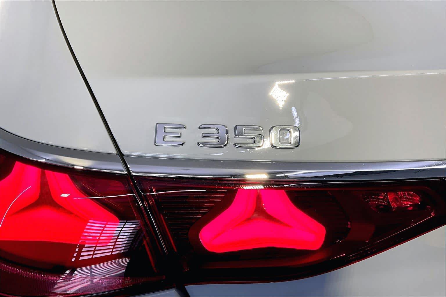 New 2026 Mercedes-Benz E 350 4MATIC Sedan image 6