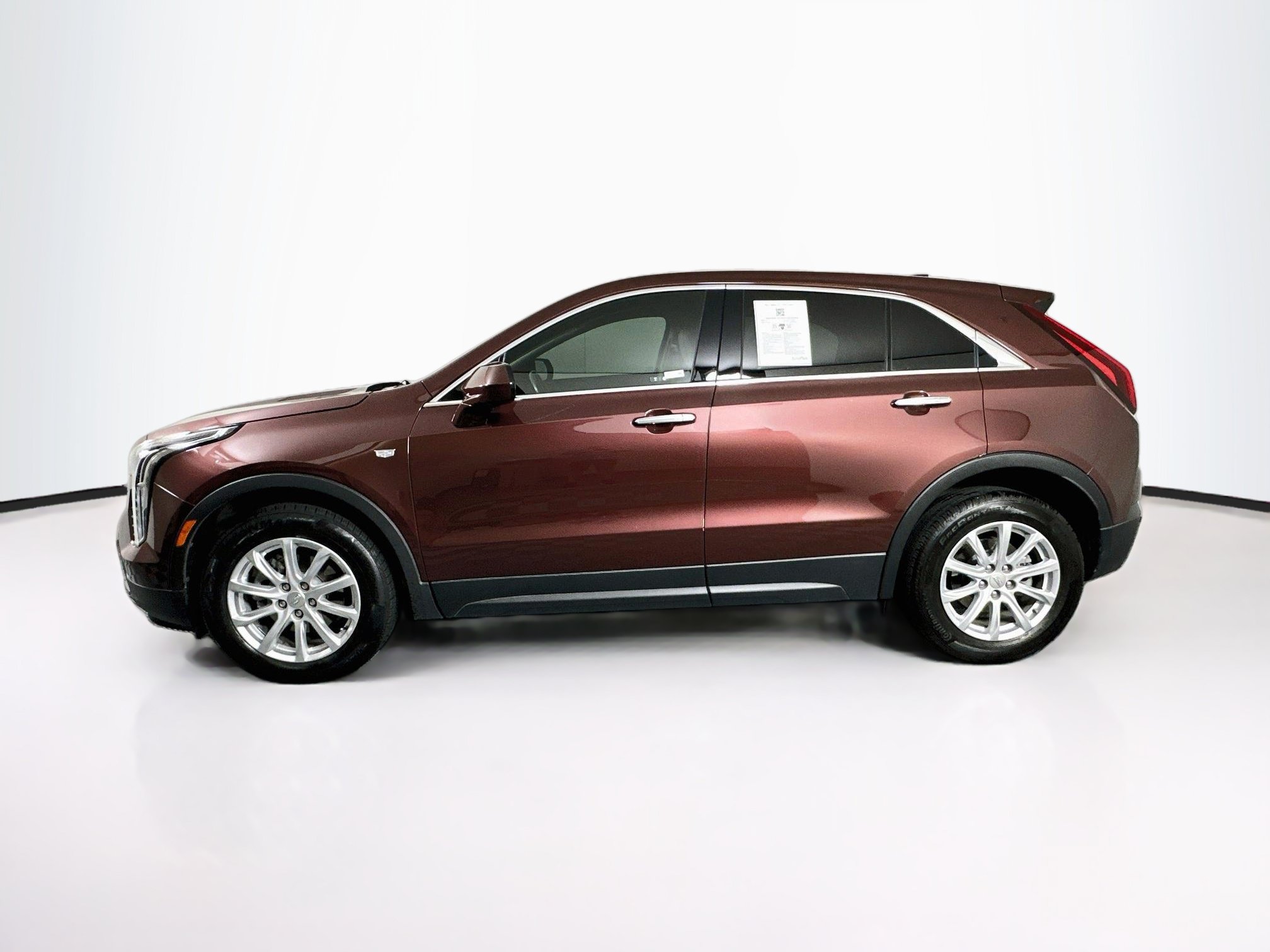 Used 2023 Cadillac XT4 Luxury FWD image 4