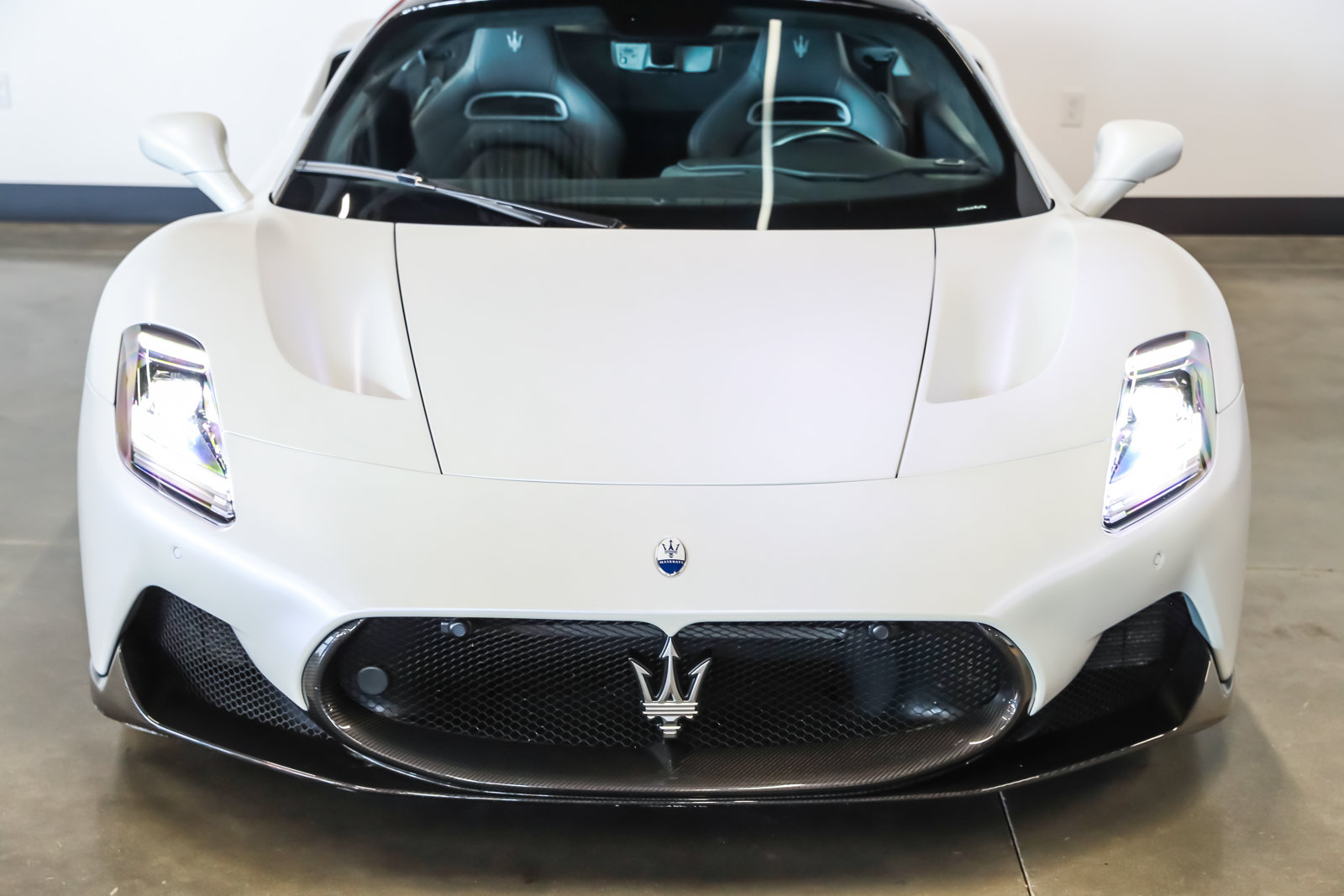 Used 2022 Maserati MC20 Coupe RWD image 6