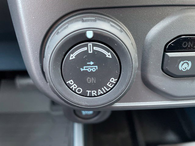 New 2026 Ford Maverick Lobo AWD/4WD image 42