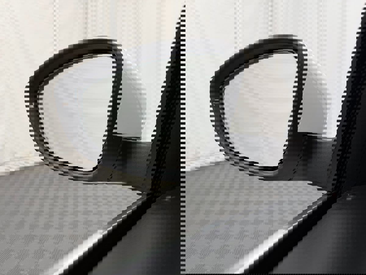 Used 2014 Volkswagen CC R-Line image 9