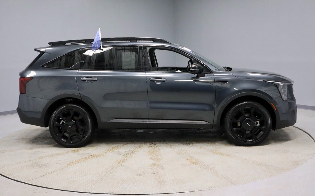 Used 2024 Kia Sorento SX image 13