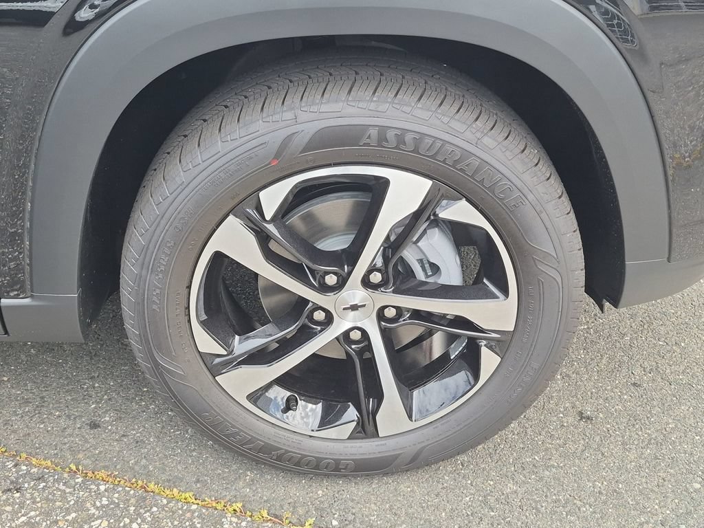 New 2026 Chevrolet Trax RS FWD image 26