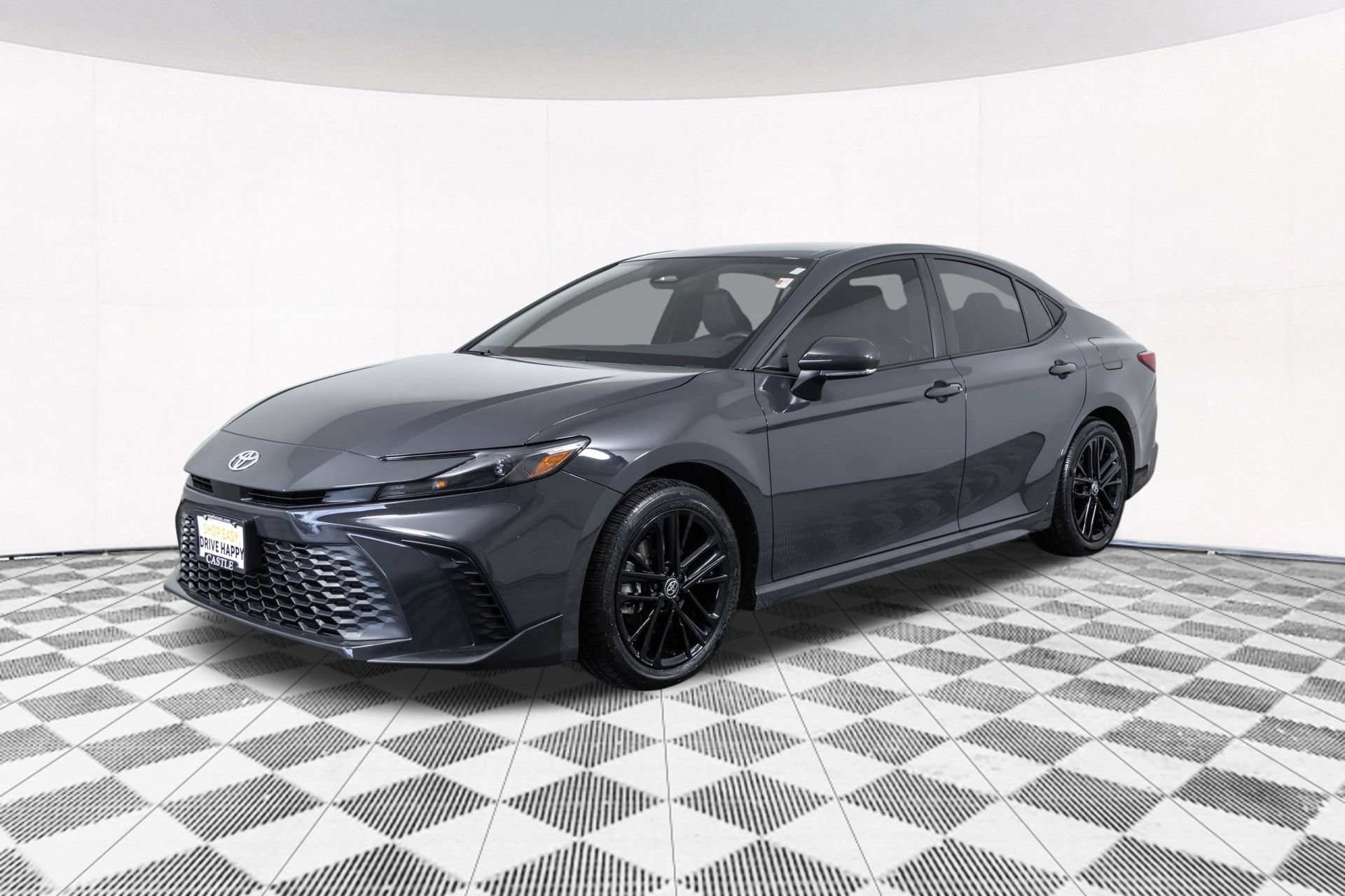 Used 2025 Toyota Camry SE AWD/4WD image 13