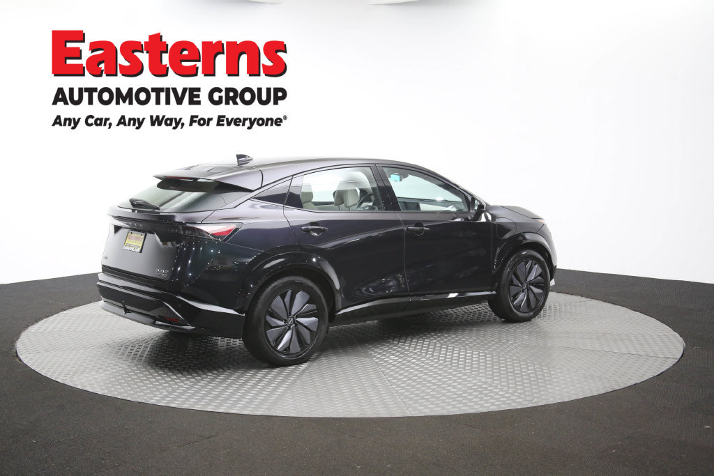 Used 2023 Nissan Ariya AWD image 44