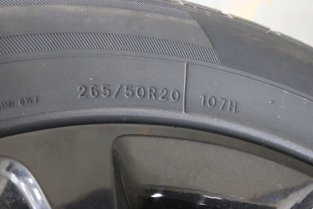 Used 2022 Jeep Grand Cherokee Laredo X image 46