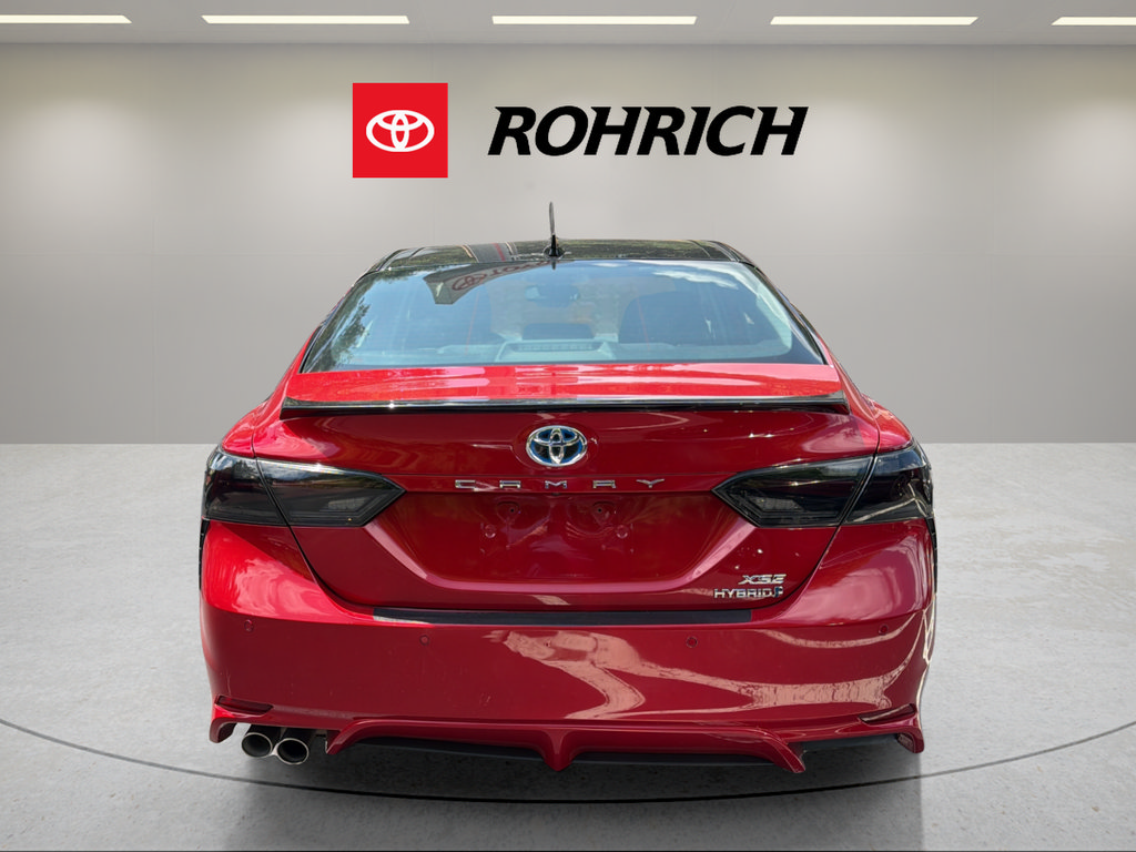 Used 2022 Toyota Camry XSE w/ Navigation Upgrade Package FWD image 7
