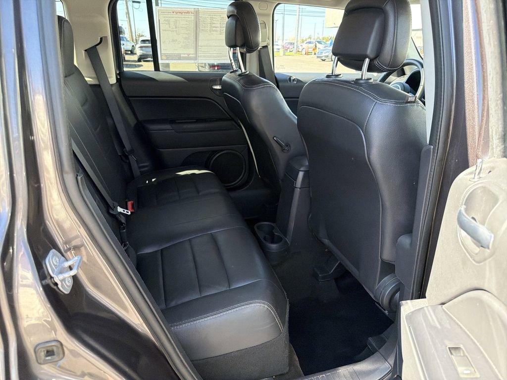 Used 2015 Jeep Patriot High Altitude image 17