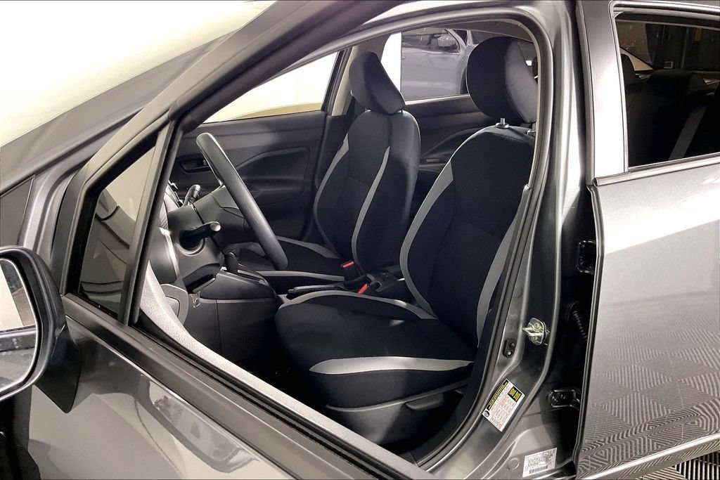 New 2025 Nissan Versa S w/ Trunk Package FWD image 11