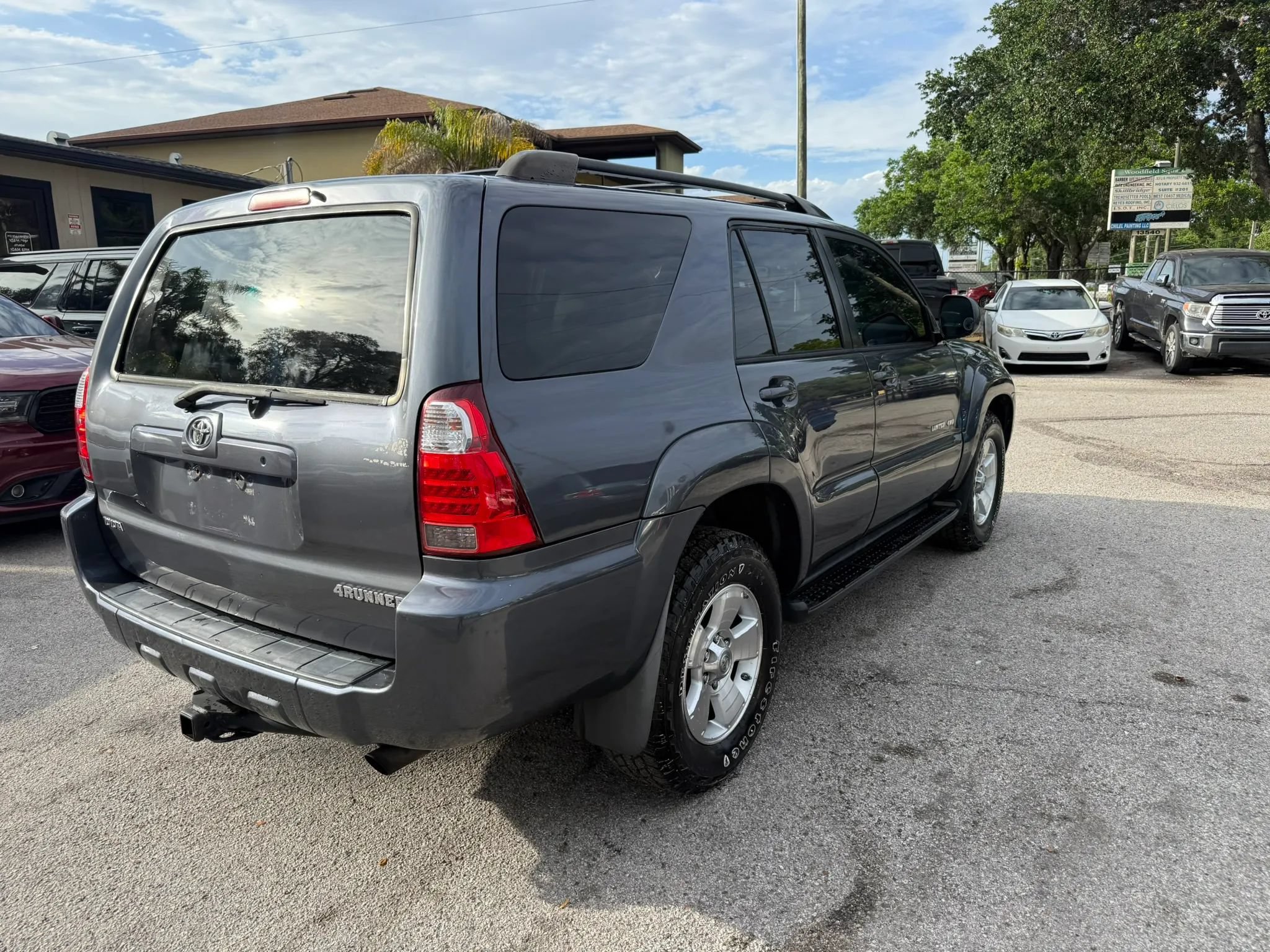 Used 2006 Toyota 4Runner Limited AWD/4WD image 7