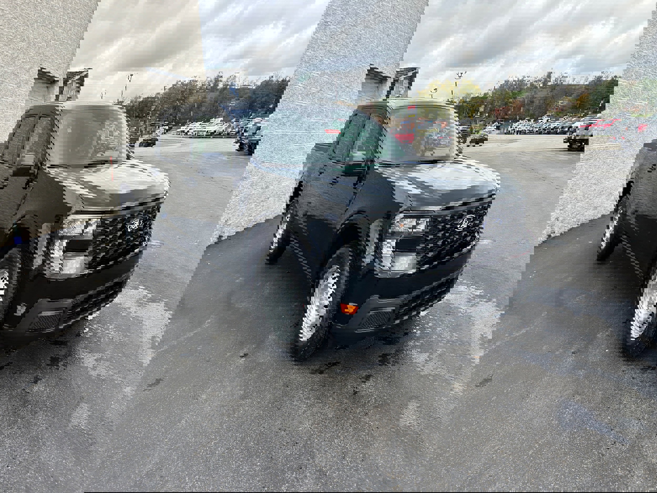 New 2025 Ford Maverick XL w/ Equipment Group 101A image 16