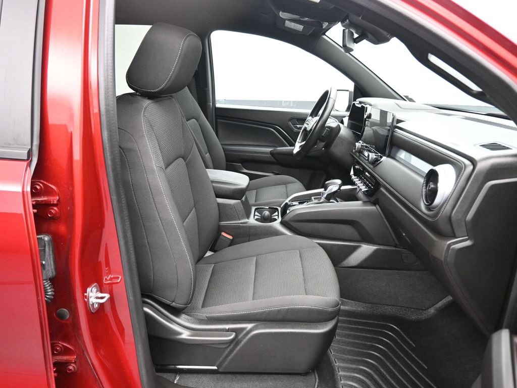 Used 2023 Chevrolet Colorado LT w/ LT Convenience Package II image 43