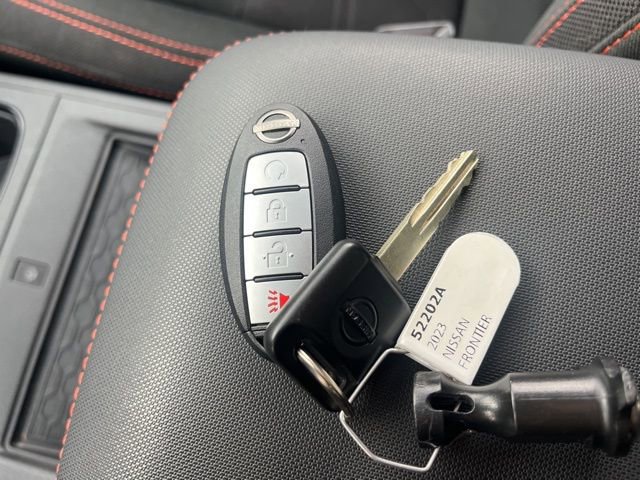 Used 2023 Nissan Frontier PRO-4X w/ Pro Convenience Package image 64