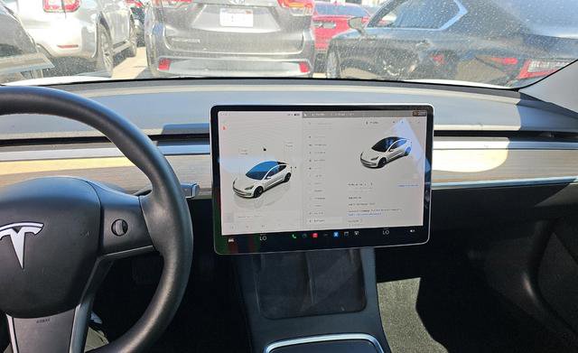 Used 2022 Tesla Model 3 Long Range image 3