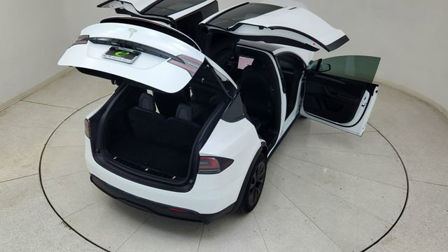 Used 2023 Tesla Model X image 89