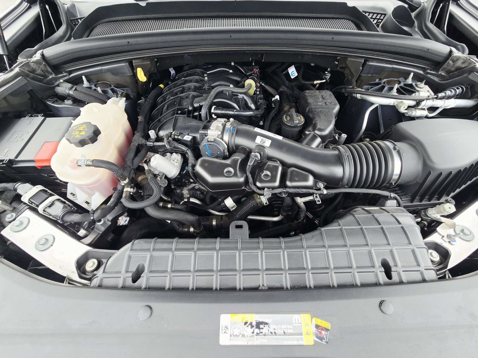 Used 2024 Jeep Grand Cherokee Altitude image 19