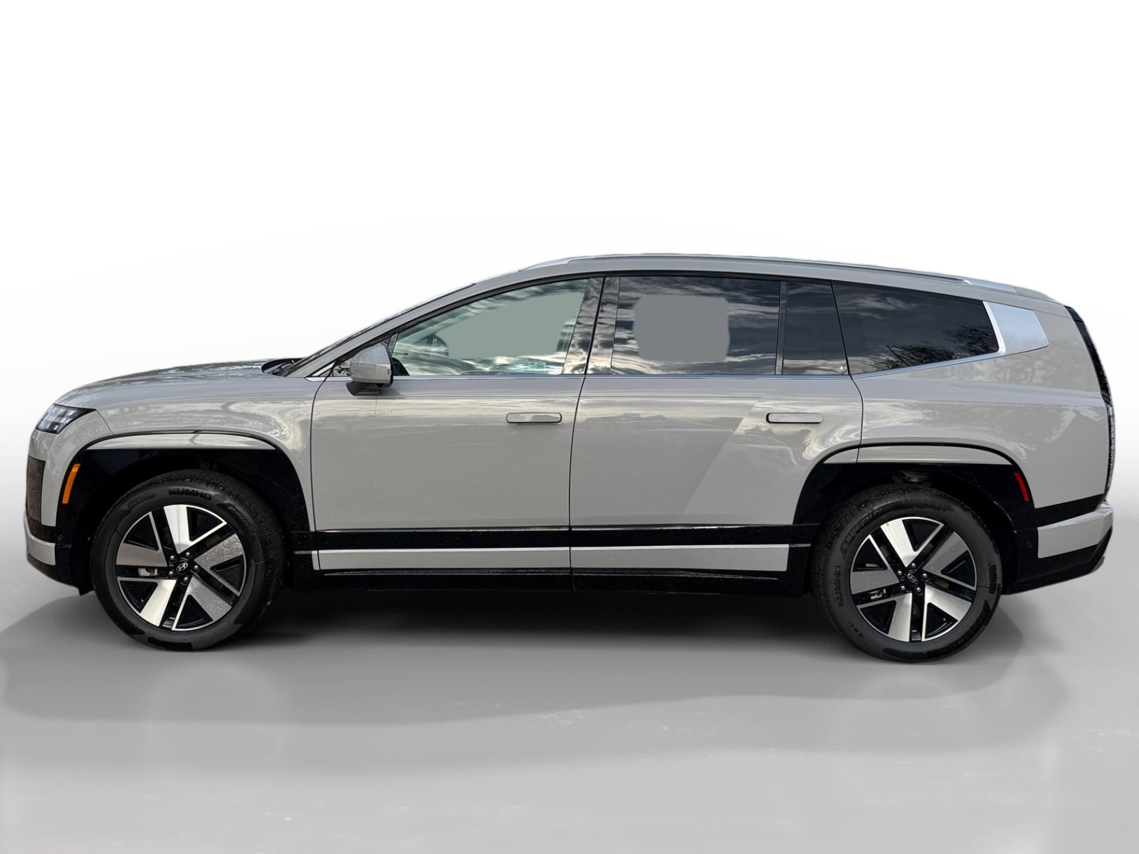 New 2026 Hyundai Ioniq 9 SEL w/ Tow & Go Package image 2