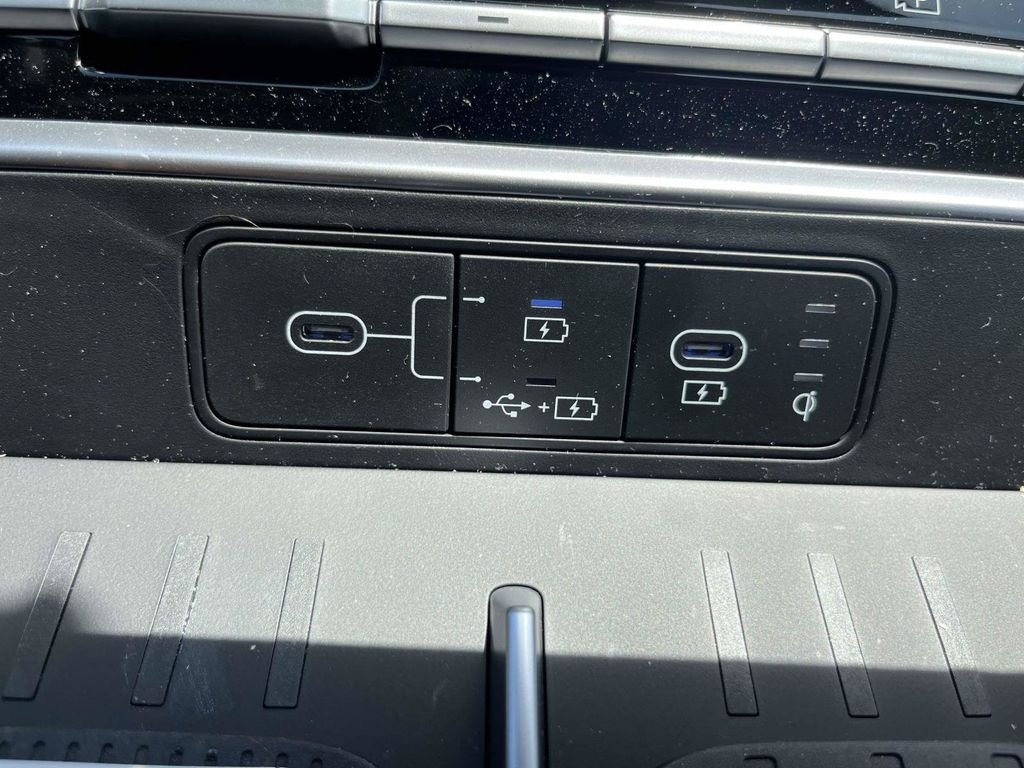 New 2026 Hyundai Santa Fe SEL FWD image 17