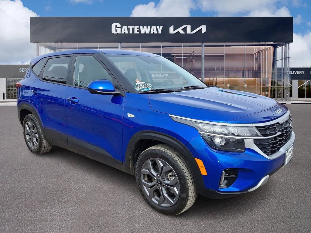 Certified 2024 Kia Seltos LX