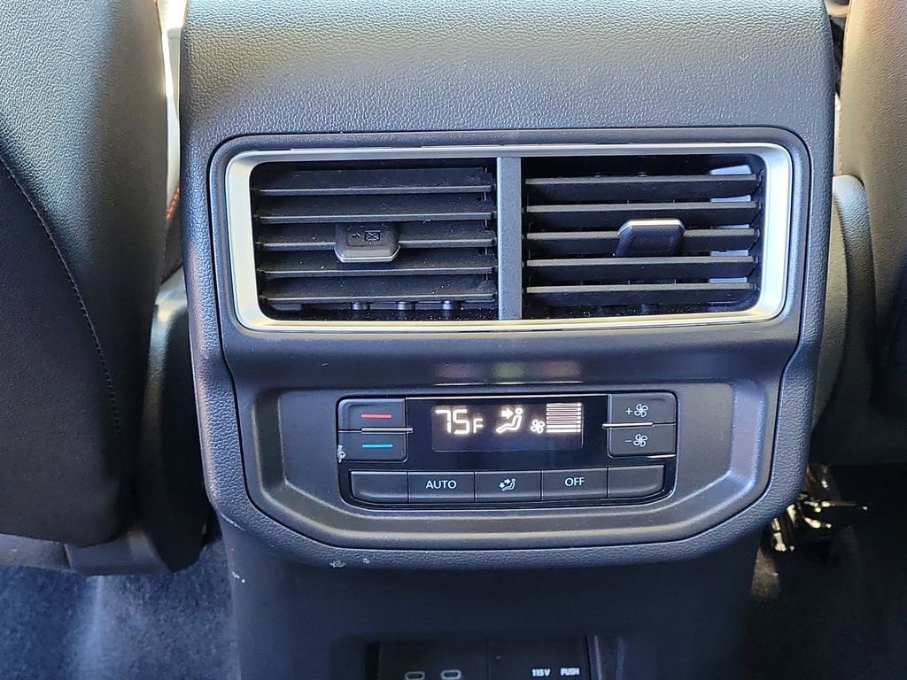 New 2025 Volkswagen Atlas Peak Edition SE AWD/4WD image 15