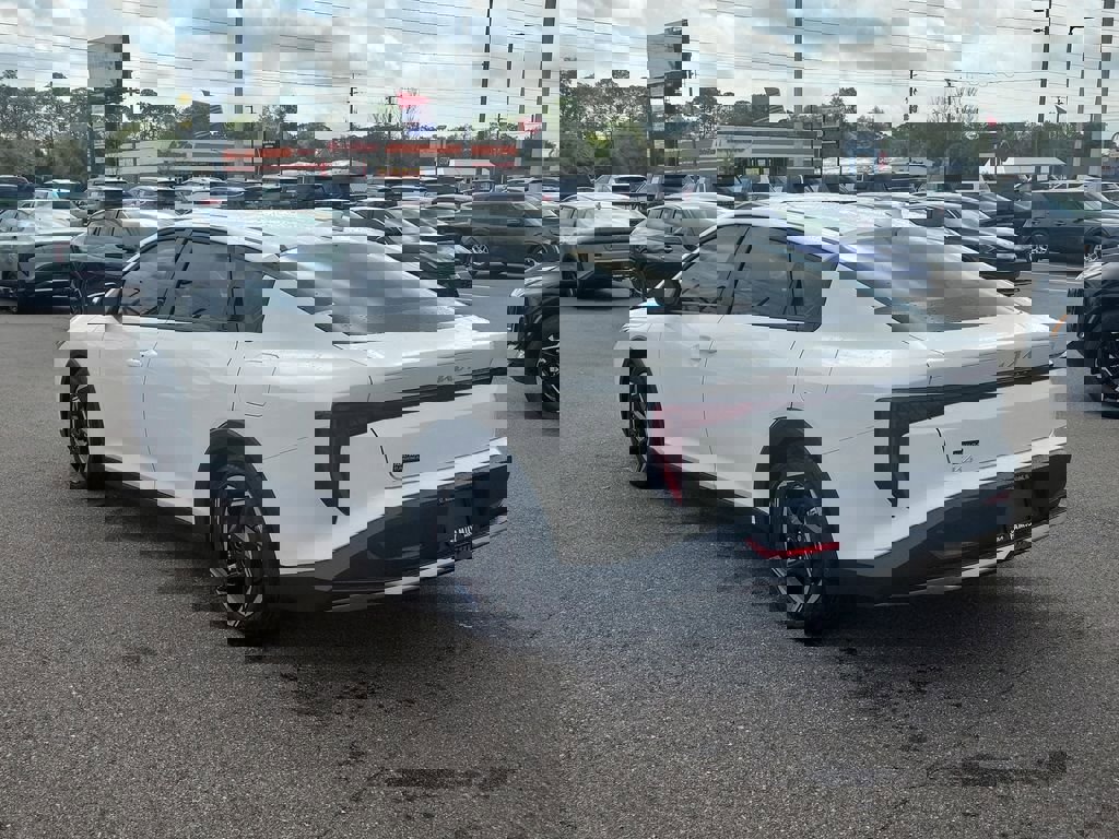 New 2026 Kia K4 EX image 4
