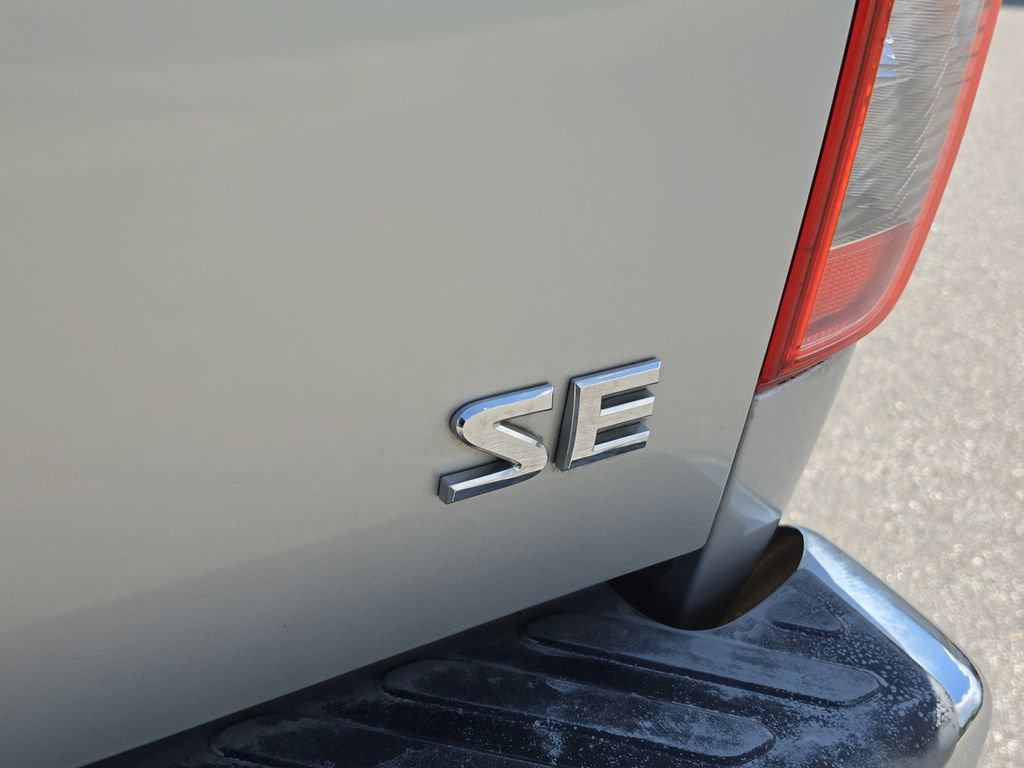 Used 2005 Nissan Frontier SE w/ (P01) Power Pkg RWD image 6
