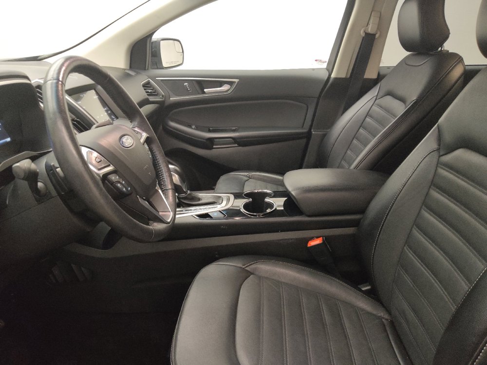 Used 2018 Ford Edge SEL w/ Equipment Group 201A image 17