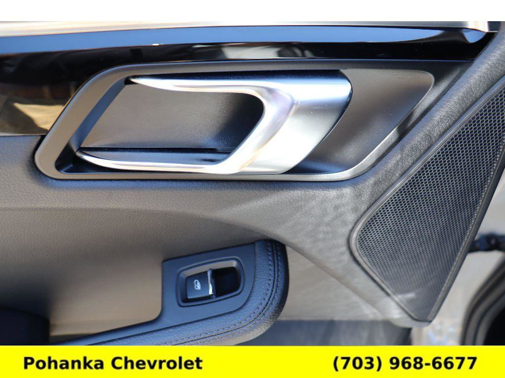 Used 2021 Porsche Macan AWD/4WD image 27